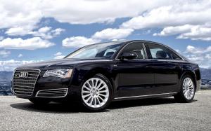 Audi A8 L W12 Quattro 2010 года (NA)
